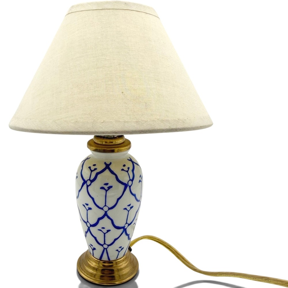 Blue White Porcelain Mini Table Lamp Brass Chinoiserie Grandmillennial Vintage